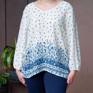 WHITE PATTERNED BLOUSE